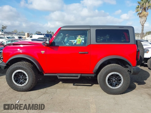2024 Ford Bronco with VIN 1FMDE9AHXRLA24986, listed as a IAAI auction lot 41710504 with 3,538 mi miles and . Bid and sale history available at DreamBid. Image 14.