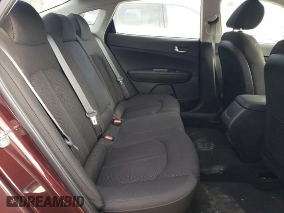 2019 Kia Optima LX with VIN 5XXGT4L33KG352722, listed as a Copart auction lot 87468804 with 49,167 mi miles and Salvage Title. Bid and sale history available at DreamBid. Image 10.