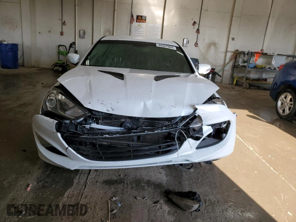 2016 Hyundai Genesis Coupe 3.8L Base with VIN KMHHT6KJ2GU131559, listed as a Copart auction lot 44337664 with 92,234 mi miles and Salvage title. Bid and sale history available at DreamBid. Image 5.