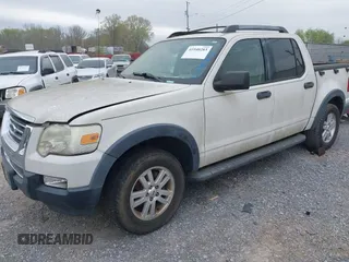 2010 Ford Explorer Sport Trac XLT z VIN 1FMEU3BE3AUA02528, wystawiony jako IAAI lot #41940283 z przebiegiem 96 049 mil mil oraz . Historia ofert i sprzedaży dostępna na DreamBid. Obrazek 18.