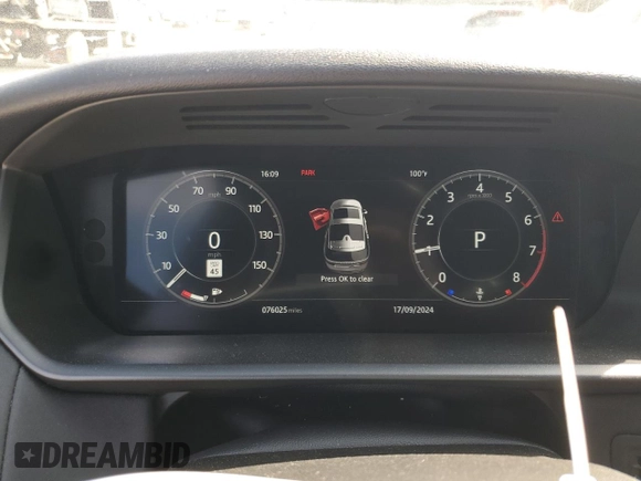 2018 Land Rover Discovery HSE with VIN SALRR2RV4JA071911, listed as a Copart auction lot 71605234 with 76,025 mi miles and Non Repairable. Bid and sale history available at carsss.com. Image 9.