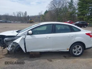 2014 Ford Focus SE with VIN 1FADP3F21EL347114, listed as a IAAI auction lot 41984235 with 110,559 mi miles and . Bid and sale history available at carsss.com. Image 15.