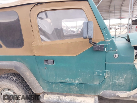 1997 Jeep Wrangler SE with VIN 1J4FY29P1VP408966, listed as a IAAI auction lot 41683640 with 106,910 mi miles. Bid and sale history available at carsss.com. Image 13.