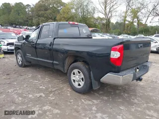 2018 Toyota Tundra 2WD SR with VIN 5TFRM5F16JX124310, listed as a IAAI auction lot 40786154 with 171,000 mi miles. Bid and sale history available at carsss.com. Image 3.