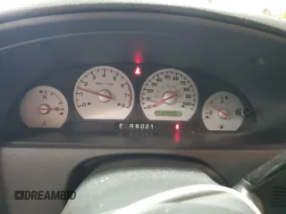 2002 Mercury Villager z VIN 4M2ZV12T82DJ02190, wystawiony jako Copart lot #50038335 z przebiegiem 116 723 mil mil oraz Szkoda całkowita • Salvage title. Historia ofert i sprzedaży dostępna na DreamBid. Obrazek 9.