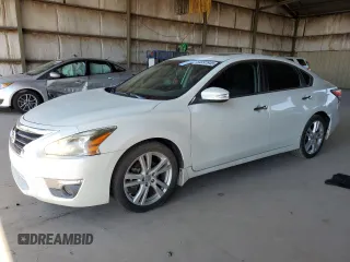 2015 Nissan Altima SL with VIN 1N4BL3AP5FC216744, listed as a Copart auction lot 64497945 with 173,678 mi miles and Clean title. Bid and sale history available at DreamBid. Image 1.