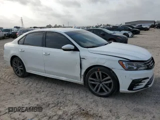 2018 Volkswagen Passat S z VIN 1VWAA7A32JC021254, wystawiony jako Copart lot #51335475 z przebiegiem 101 412 mil mil oraz Szkoda całkowita • Salvage title. Historia ofert i sprzedaży dostępna na DreamBid. Obrazek 4.