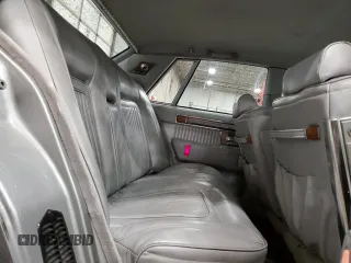 1980 Cadillac Seville z VIN 6S69NAE688845, wystawiony jako Copart lot #78749194 z przebiegiem 66 974 mil mil oraz Tytuł czysty. Historia ofert i sprzedaży dostępna na DreamBid. Obrazek 10.