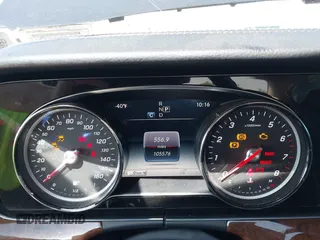 2017 Mercedes-Benz E 300 Luxury с VIN WDDZF4KB5HA181216, выставлен на аукционе IAAI как лот 42576943 с пробегом 105 576 миль миль и . История ставок и продаж доступна на DreamBid. Изображение 7.