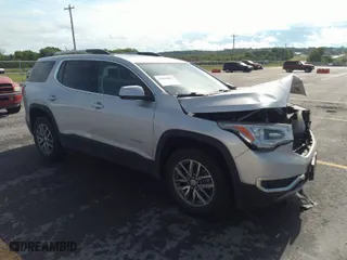 2017 GMC Acadia SLE with VIN 1GKKNSLS1HZ178076, listed as a IAAI auction lot 33258803 with 34,022 mi miles. Bid and sale history available at carsss.com. Image 1.