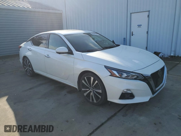 2019 Nissan Altima 2.5 Platinum with VIN 1N4BL4FVXKC110510, listed as a Copart auction lot 85307494 with 105,815 mi miles and Salvage Title. Bid and sale history available at carsss.com. Image 4.