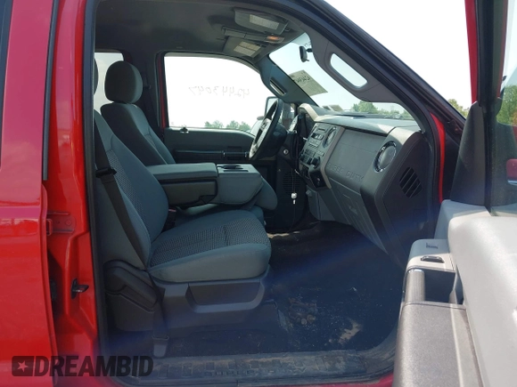 2015 Ford F-250 Lariat with VIN 1FT7W2B66FED48536, listed as a IAAI auction lot 42443047 with 80,845 mi miles and . Bid and sale history available at DreamBid. Image 5.