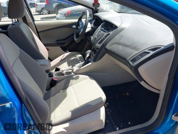 2013 Ford Focus SE with VIN 1FADP3K27DL174185, listed as a IAAI auction lot 42137859 with 89,688 mi miles and . Bid and sale history available at carsss.com. Image 5.