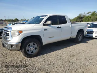 2017 Toyota Tundra SR z VIN 5TFUW5F14HX664169, wystawiony jako Copart lot #57397385 z przebiegiem 242 806 mil mil oraz Czysty tytuł • Clean title. Historia ofert i sprzedaży dostępna na DreamBid. Obrazek 1.