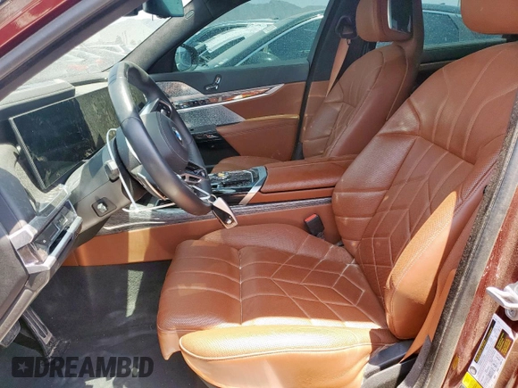 2023 BMW 7 Series 760i xDrive с VIN WBA33EJ09PCL98685, выставлен на аукционе Copart как лот 60106345 с пробегом 16 922 миль миль и Списание • Salvage title. История ставок и продаж доступна на DreamBid. Изображение 7.