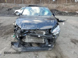 2017 Volkswagen GTI SE с VIN 3VW547AU7HM002628, выставлен на аукционе Copart как лот 42744605 с пробегом Не указан миль и На запчасти • Non repairable. История ставок и продаж доступна на DreamBid. Изображение 5.