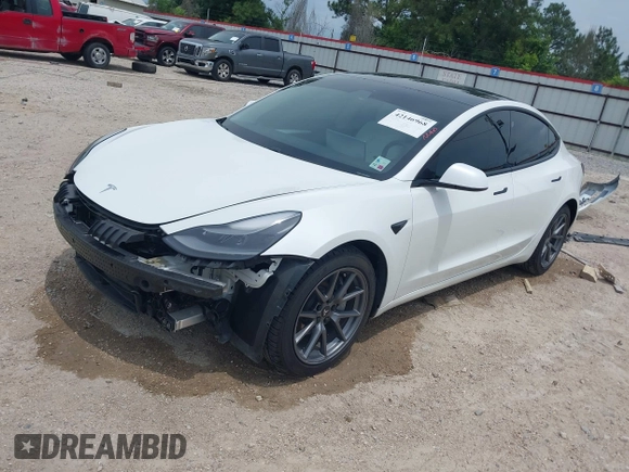 2021 Tesla Model 3 Long Range z VIN 5YJ3E1EB1MF975824, wystawiony jako IAAI lot #42146968 z przebiegiem 97 570 mil mil oraz . Historia ofert i sprzedaży dostępna na DreamBid. Obrazek 20.