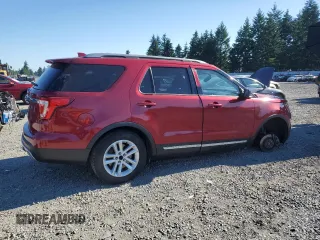 2017 Ford Explorer XLT with VIN 1FM5K7D80HGA70539, listed as a Copart auction lot 62291165 with 134,476 mi miles and Salvage title. Bid and sale history available at DreamBid. Image 3.