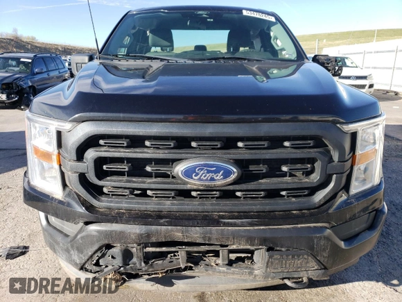 2022 Ford F-150 XL with VIN 1FTEX1EP4NKE30915, listed as a Copart auction lot 53478245 with 33,365 mi miles and Salvage title. Bid and sale history available at DreamBid. Image 5.