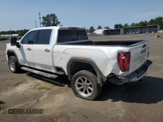 2020 GMC Sierra 3500HD Denali z VIN 1GT49WEY3LF309875, wystawiony jako Copart lot #65492494 z przebiegiem 108 080 mil mil oraz Szkoda całkowita • Salvage title. Historia ofert i sprzedaży dostępna na DreamBid. Obrazek 2.