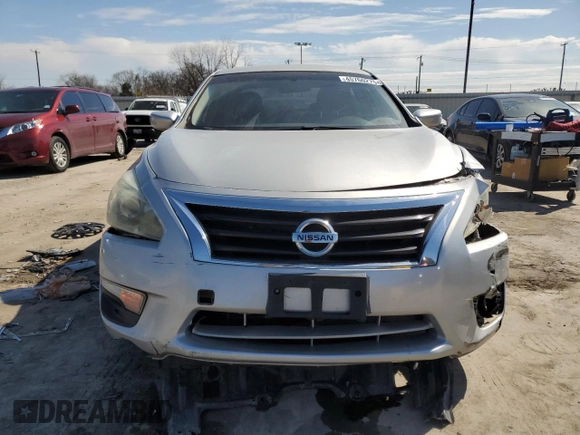 2014 Nissan Altima SV with VIN 1N4AL3AP4EN347520, listed as a Copart auction lot 45760275 with 147,011 mi miles and Salvage Title. Bid and sale history available at DreamBid. Image 5.