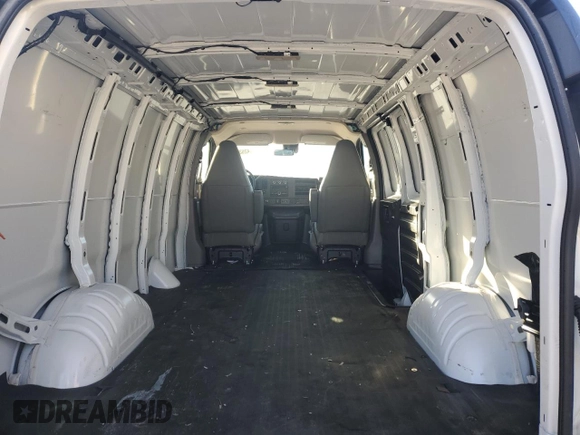 2024 GMC Savana Cargo Van with VIN 1GTW7AFP4R1100447, listed as a Copart auction lot 42630055 with 19,129 mi miles and Salvage Title. Bid and sale history available at carsss.com. Image 10.