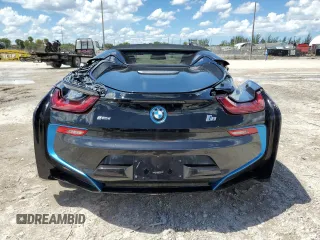 2019 BMW i8 z VIN WBY2Z6C58KVG97739, wystawiony jako Copart lot #60137614 z przebiegiem 3130 mil mil oraz Szkody całkowita. Historia ofert i sprzedaży dostępna na DreamBid. Obrazek 6.