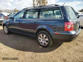 2003 Volkswagen Passat GLX with VIN WVWYH63B63E081430, listed as a Copart auction lot 77882164 with 80,614 mi miles and Salvage Title. Bid and sale history available at carsss.com. Image 2.