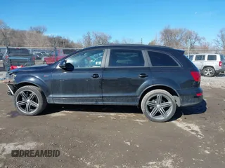 2014 Audi Q7 3.0T S line Prestige with VIN WA1DGBFE7ED010188, listed as a IAAI auction lot 41686912 with 149,233 mi miles. Bid and sale history available at carsss.com. Image 15.