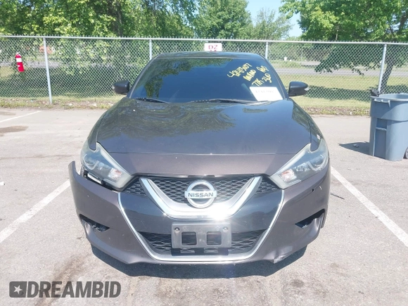 2016 Nissan Maxima SL with VIN 1N4AA6AP5GC403731, listed as a IAAI auction lot 42413007 with 77,503 mi miles and . Bid and sale history available at DreamBid. Image 6.
