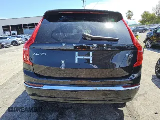 2025 Volvo XC90 Plus with VIN YV4062PE2S1335900, listed as a Copart auction lot 51378125 with 3,423 mi miles and Clean Title. Bid and sale history available at DreamBid. Image 6.