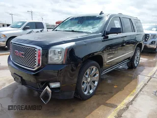 2016 GMC Yukon Denali z VIN 1GKS1CKJXGR159342, wystawiony jako IAAI lot #42045197 z przebiegiem 177 498 mil mil oraz . Historia ofert i sprzedaży dostępna na DreamBid. Obrazek 2.