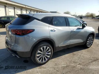 2024 Chevrolet Blazer Premier z VIN 3GNKBLRSXRS139400, wystawiony jako Copart lot #68527084 z przebiegiem 18 804 mil mil oraz Szkoda całkowita • Salvage title. Historia ofert i sprzedaży dostępna na DreamBid. Obrazek 3.