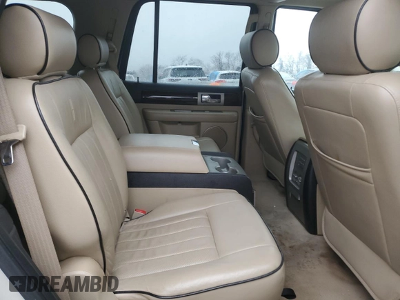 2006 Lincoln Navigator Luxury z VIN 5LMFU28526LJ16522, wystawiony jako Copart lot #44016095 z przebiegiem 67 221 mil mil oraz Szkoda całkowita • Salvage title. Historia ofert i sprzedaży dostępna na DreamBid. Obrazek 11.