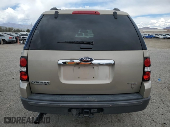 2006 Ford Explorer XLT with VIN 1FMEU73836UB23499, listed as a Copart auction lot 51801175 with 132,907 mi miles and Salvage Title. Bid and sale history available at carsss.com. Image 6.