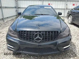 2015 Mercedes-Benz C 350 with VIN WDDGJ8JB9FG398342, listed as a Copart auction lot 56608885 with 93,116 mi miles and Salvage title. Bid and sale history available at DreamBid. Image 5.