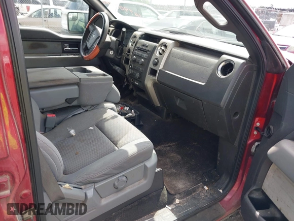 2014 Ford F-150 XL with VIN 1FTFW1CF9EFA85164, listed as a IAAI auction lot 41940709 with 262,185 mi miles. Bid and sale history available at carsss.com. Image 5.
