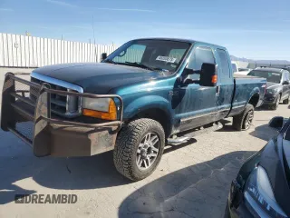 1999 Ford Super Duty F-250 XL with VIN 1FTNX21FXXEA10953, listed as a Copart auction lot 48265875 with 212,128 mi miles and Salvage Title. Bid and sale history available at carsss.com. Image 1.