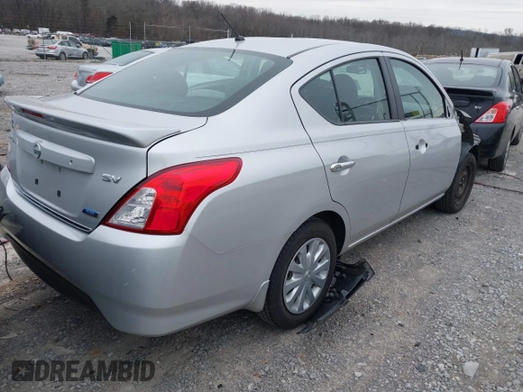 2016 Nissan Versa S Plus with VIN 3N1CN7AP2GL884039, listed as a IAAI auction lot 41385557 with 90,307 mi miles. Bid and sale history available at carsss.com. Image 4.