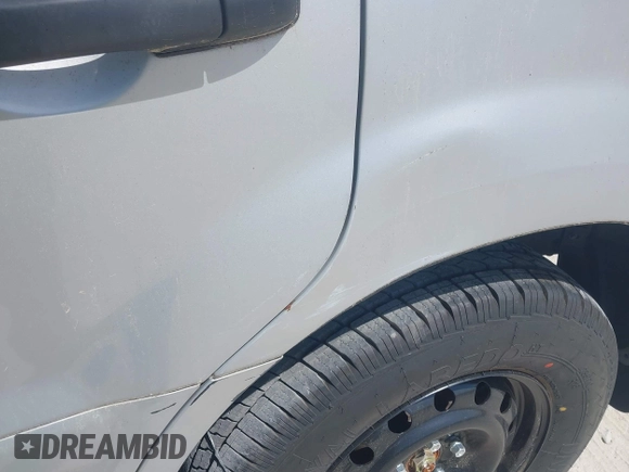 2003 Honda Pilot EX with VIN 2HKYF18653H508827, listed as a IAAI auction lot 42010185 with 236,436 mi miles and . Bid and sale history available at DreamBid. Image 12.