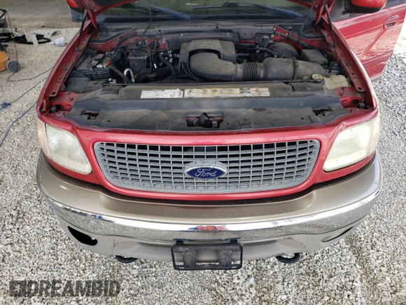 2002 Ford Expedition Eddie Bauer with VIN 1FMFU18L32LA46941, listed as a Copart auction lot 56998815 with 258,931 mi miles and Salvage title. Bid and sale history available at DreamBid. Image 12.