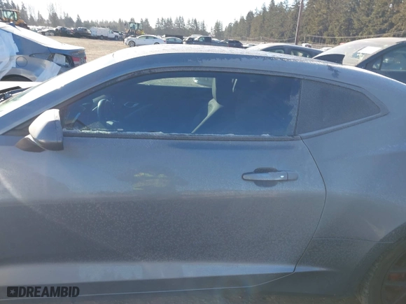 2019 Chevrolet Camaro 1LT with VIN 1G1FB1RS7K0112806, listed as a IAAI auction lot 41568392 with 57,652 mi miles. Bid and sale history available at carsss.com. Image 15.