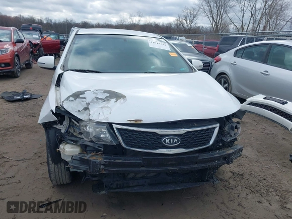 2012 Kia Forte EX with VIN KNAFU4A20C5624617, listed as a IAAI auction lot 41918511 with 120,152 mi miles. Bid and sale history available at carsss.com. Image 13.