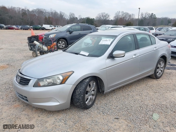 2011 Honda Accord Sdn SE with VIN 1HGCP2F64BA097329, listed as a IAAI auction lot 41688276 with 103,228 mi miles. Bid and sale history available at carsss.com. Image 17.