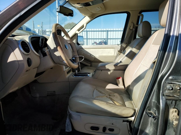 2006 Mercury Mountaineer Luxury with VIN 4M2EU47E96UJ18661, listed as a Copart auction lot 87016914 with 195,172 mi miles and Salvage Title. Bid and sale history available at carsss.com. Image 7.