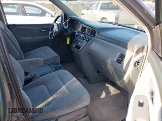 2003 Honda Odyssey EX with VIN 5FNRL18673B112958, listed as a IAAI auction lot 42172282 with 189,521 mi miles and . Bid and sale history available at DreamBid. Image 5.