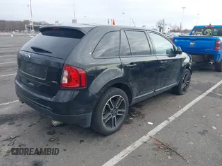 2014 Ford Edge SEL with VIN 2FMDK3JC2EBB19711, listed as a IAAI auction lot 40906115 with 125,027 mi miles. Bid and sale history available at carsss.com. Image 4.