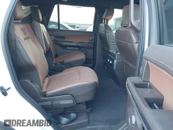 2022 Ford Expedition King Ranch with VIN 1FMJU1PT1NEA17961, listed as a IAAI auction lot 41102019 with 38,551 mi miles. Bid and sale history available at carsss.com. Image 8.