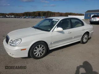 2004 Hyundai Sonata GLS with VIN KMHWF35H34A920659, listed as a Copart auction lot 77813554 with 76,938 mi miles and Clean Title. Bid and sale history available at carsss.com. Image 1.