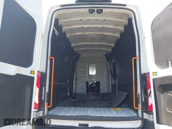 2022 Ford Transit Cargo with VIN 1FTBR3X8XNKA31327, listed as a IAAI auction lot 42081060 with Not provided miles and . Bid and sale history available at DreamBid. Image 17.